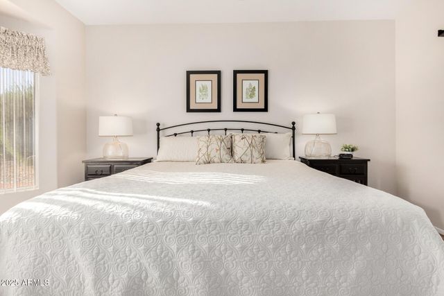 15919 W FALCON RIDGE Drive, Sun City West, AZ 85375