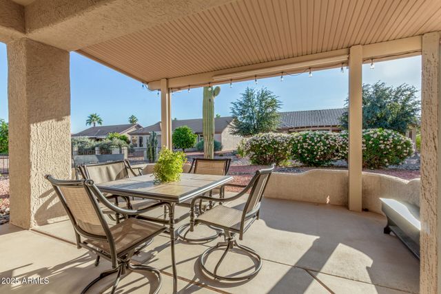 15919 W FALCON RIDGE Drive, Sun City West, AZ 85375