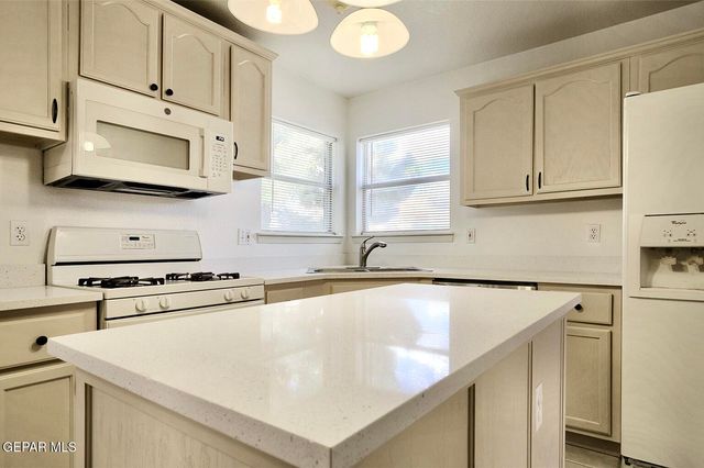 12645 SUN HAVEN Drive, El Paso, TX 79938