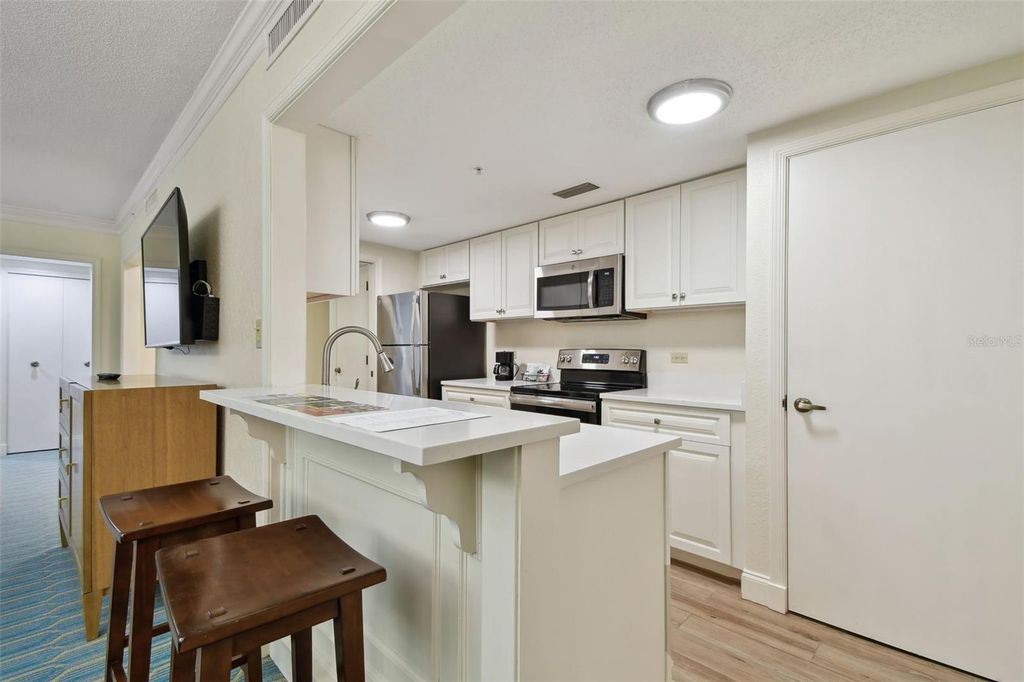 Image 16 of property listing at 36750 US 19 N 06211, Palm Harbor, FL 34684