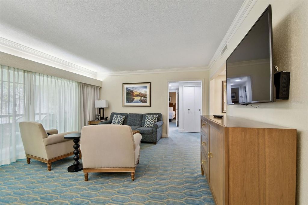 Image 19 of property listing at 36750 US 19 N 06211, Palm Harbor, FL 34684