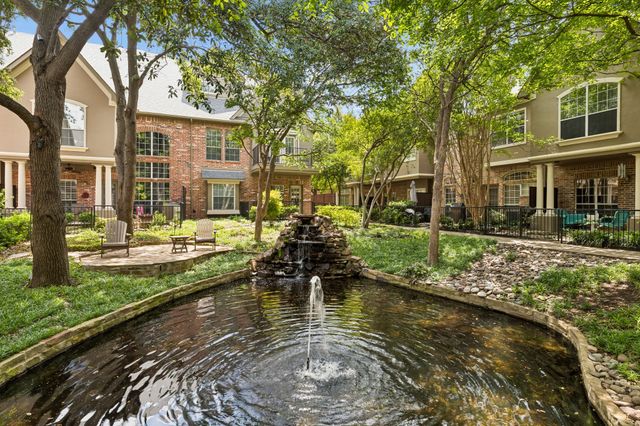 4147 Towne Green Circle, Addison, TX 75001
