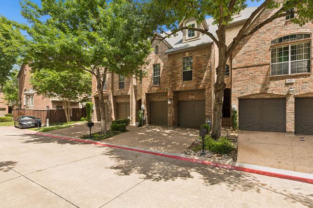 4147 Towne Green Circle, Addison, TX 75001