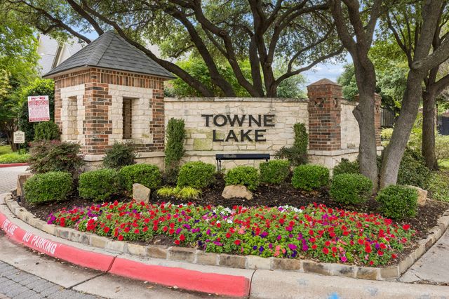 4147 Towne Green Circle, Addison, TX 75001