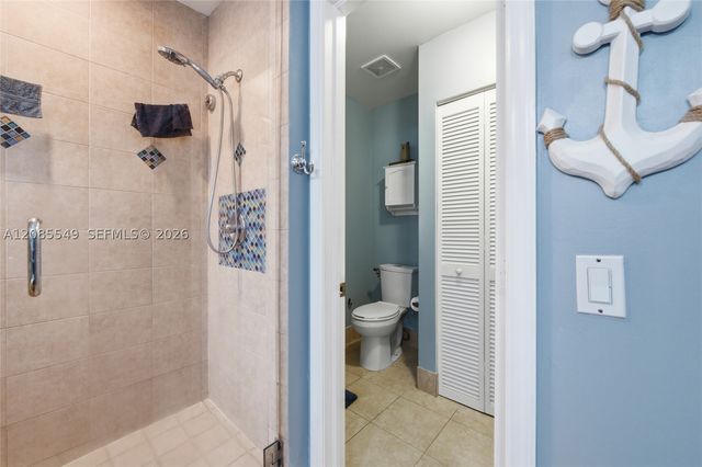 4258 NW 1st Dr, Deerfield Beach, FL 33442