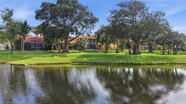4258 NW 1st Dr, Deerfield Beach, FL 33442
