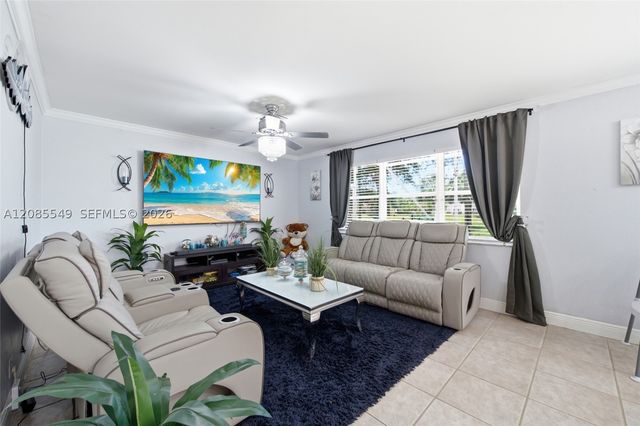 4258 NW 1st Dr, Deerfield Beach, FL 33442