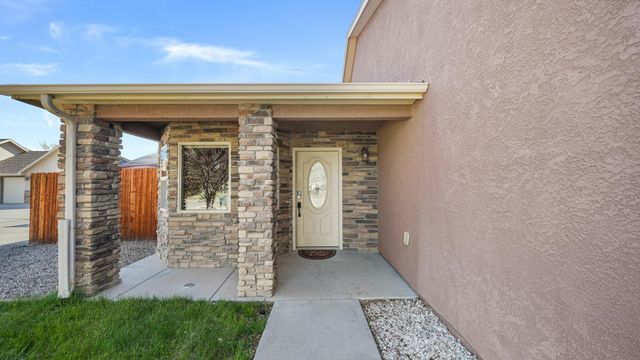 458 Davis Road, Grand Junction, CO 81504