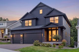 7400 Agate Trail, Inver Grove Heights, MN 55077