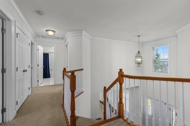 6 Sergeant Ct, Mount Olive Twp., NJ 07828