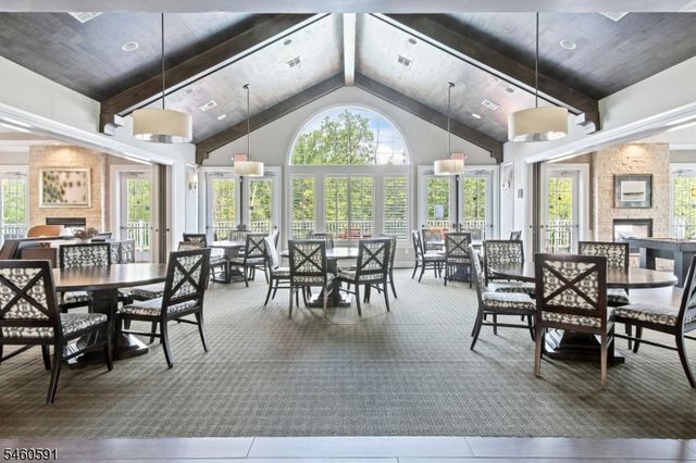 6 Sergeant Ct, Mount Olive Twp., NJ 07828