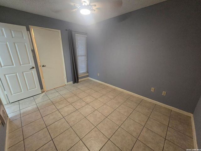 4107 Medical Dr Apt 7107, San Antonio, TX 78229