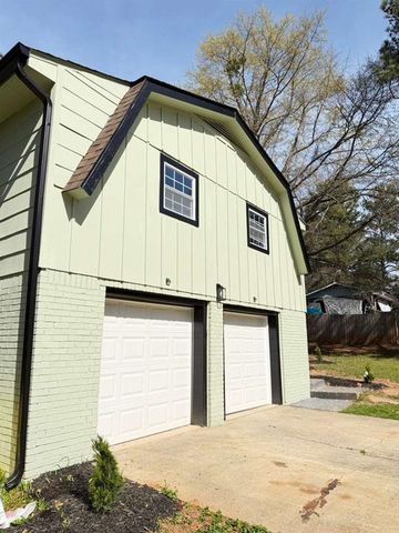 7367 Rountree Drive, Riverdale, GA 30274