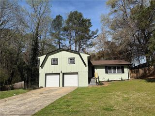 7367 Rountree Drive, Riverdale, GA 30274