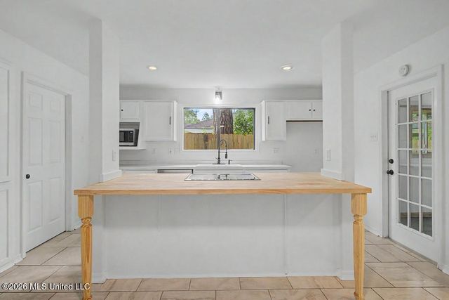 8818 Hana Place, Diamondhead, MS 39525