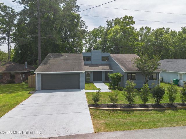 8818 Hana Place, Diamondhead, MS 39525