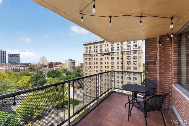 4466 W Pine Boulevard 14C, St Louis, MO 63108