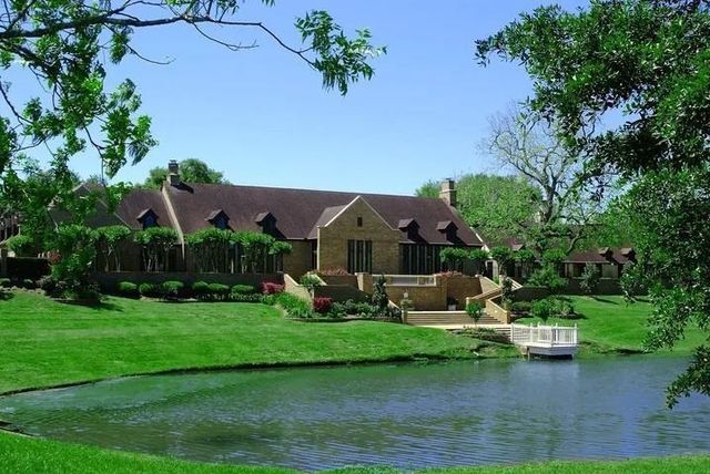 4111 Wentworth Drive, Fulshear, TX 77441