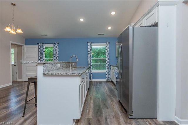 1 Lambeth Drive, Thomasville, NC 27360