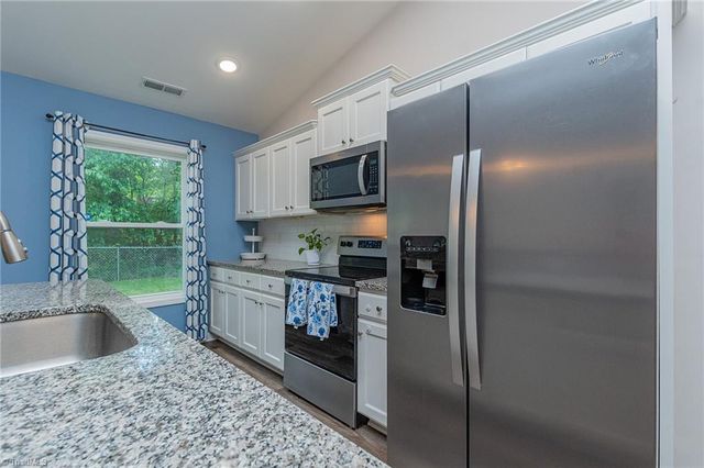 1 Lambeth Drive, Thomasville, NC 27360