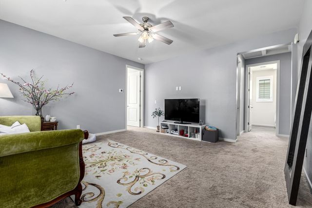 3557 E Tina Drive, Phoenix, AZ 85050
