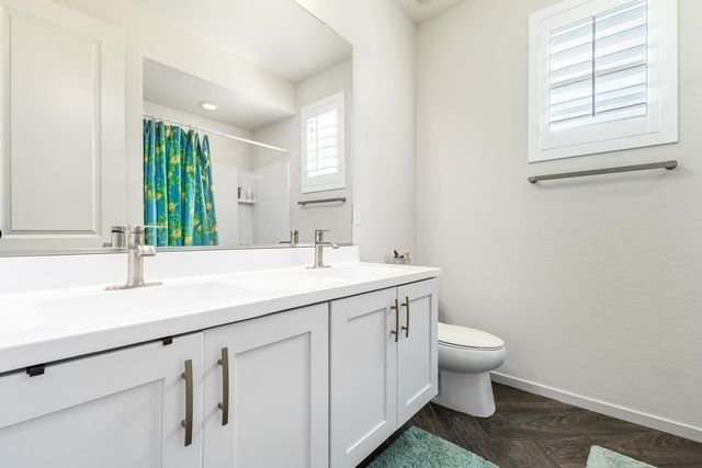 3557 E Tina Drive, Phoenix, AZ 85050