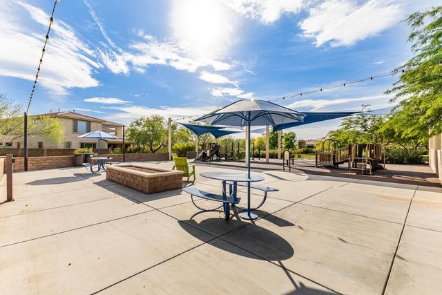 3557 E Tina Drive, Phoenix, AZ 85050