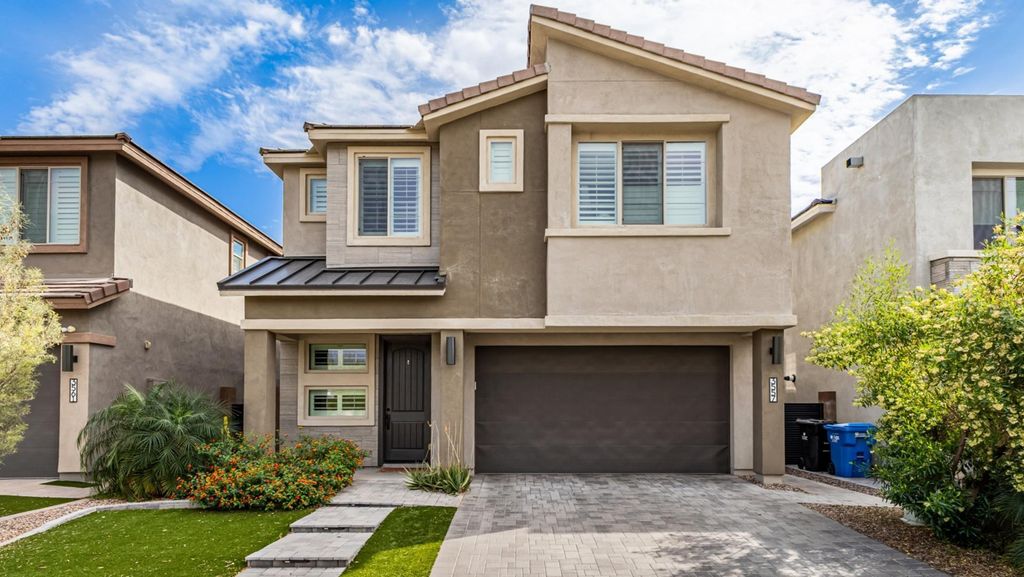 3557 E Tina Drive, Phoenix, AZ 85050