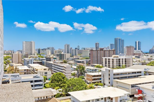 1535 Pensacola Street 807, Honolulu, HI 96822