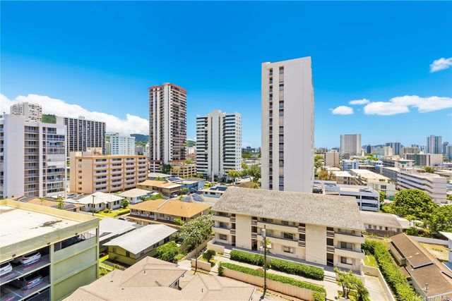 1535 Pensacola Street 807, Honolulu, HI 96822
