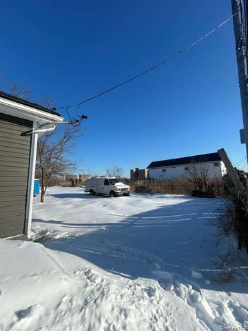 534 Beach 43rd Street, Far Rockaway, NY 11691