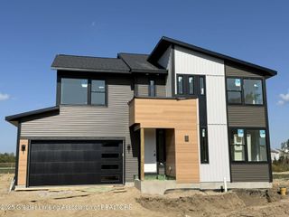 15322 Sherwood Lane, Lansing, MI 48906