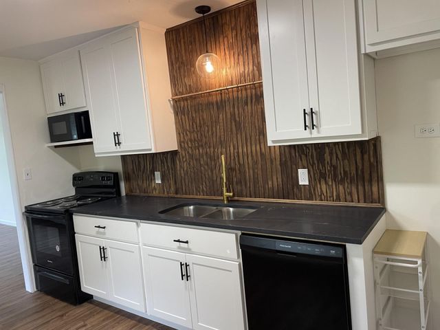513 W Florence Street, Denison, TX 75020