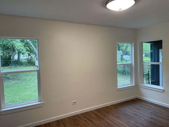 513 W Florence Street, Denison, TX 75020
