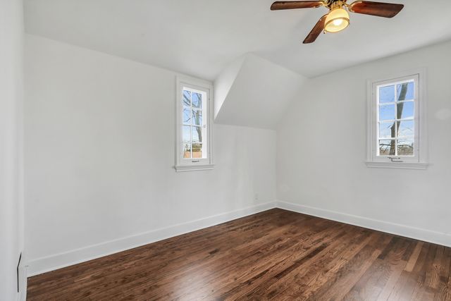 526 W Jackson Street, Woodstock, IL 60098