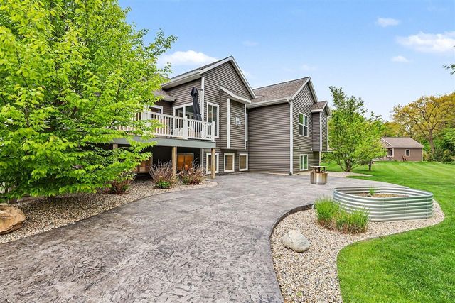 3863 Bryce Drive, Hudsonville, MI 49426