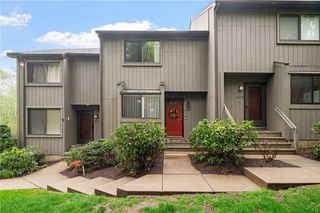 5 Wake Robin Road 3602, Lincoln, RI 02865