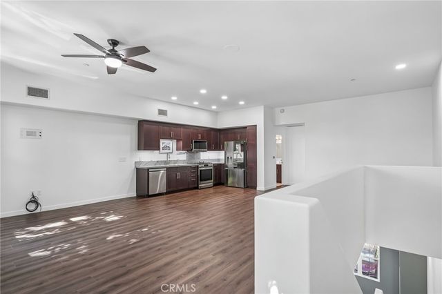 228 S San Dimas Avenue, San Dimas, CA 91773