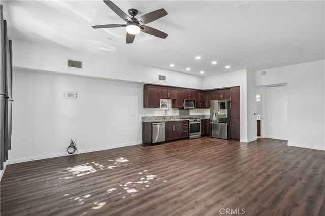 228 S San Dimas Avenue, San Dimas, CA 91773