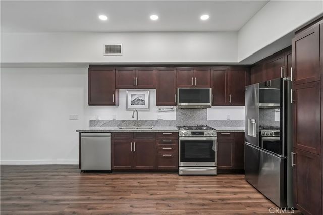 228 S San Dimas Avenue, San Dimas, CA 91773