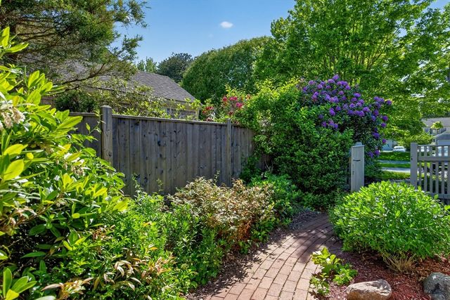 40 Kates Path 40, Yarmouth, MA 02675
