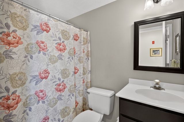40 Kates Path 40, Yarmouth, MA 02675