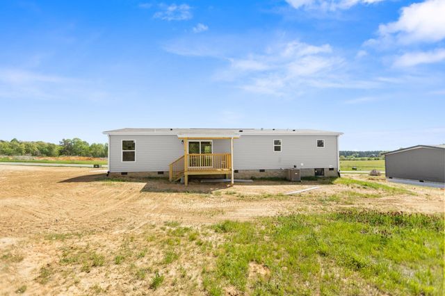 209 County Road 784A, Etowah, TN 37331