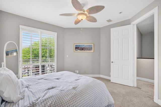 2860 Marina Circle, Lighthouse Point, FL 33064