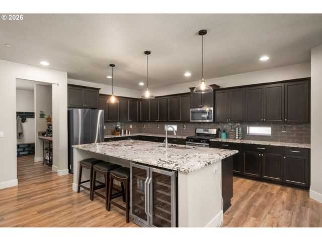 13340 Sw DOE Ln, Portland, OR 97223