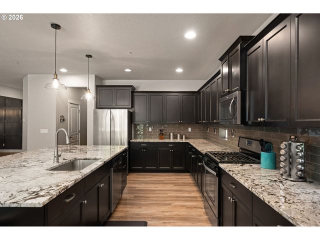 13340 Sw DOE Ln, Portland, OR 97223