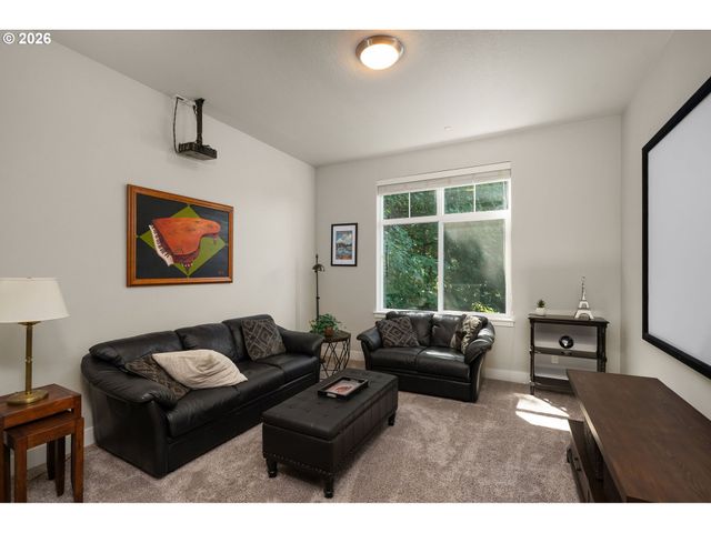 13340 Sw DOE Ln, Portland, OR 97223