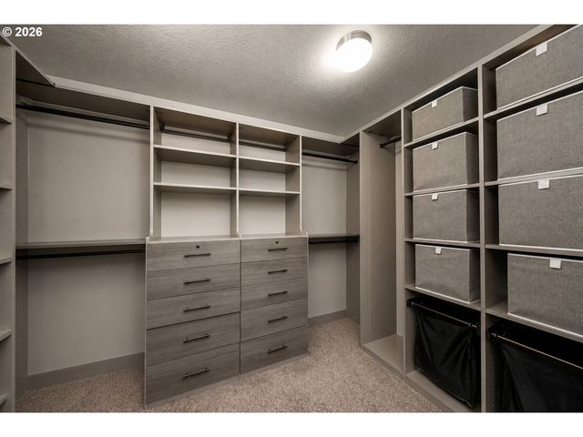 13340 Sw DOE Ln, Portland, OR 97223