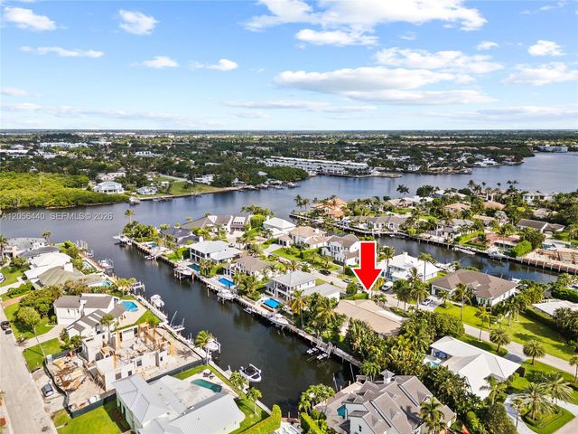 18 Eleuthera Drive, Ocean Ridge, FL 33435