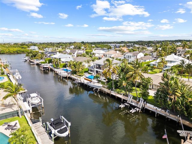 18 Eleuthera Drive, Ocean Ridge, FL 33435